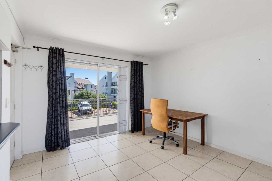 2 Bedroom Property for Sale in Royal Ascot Western Cape